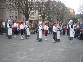 DANTZA TALDEAK